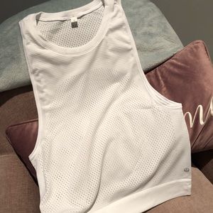 Lululemon white muscle tech tank top size 4